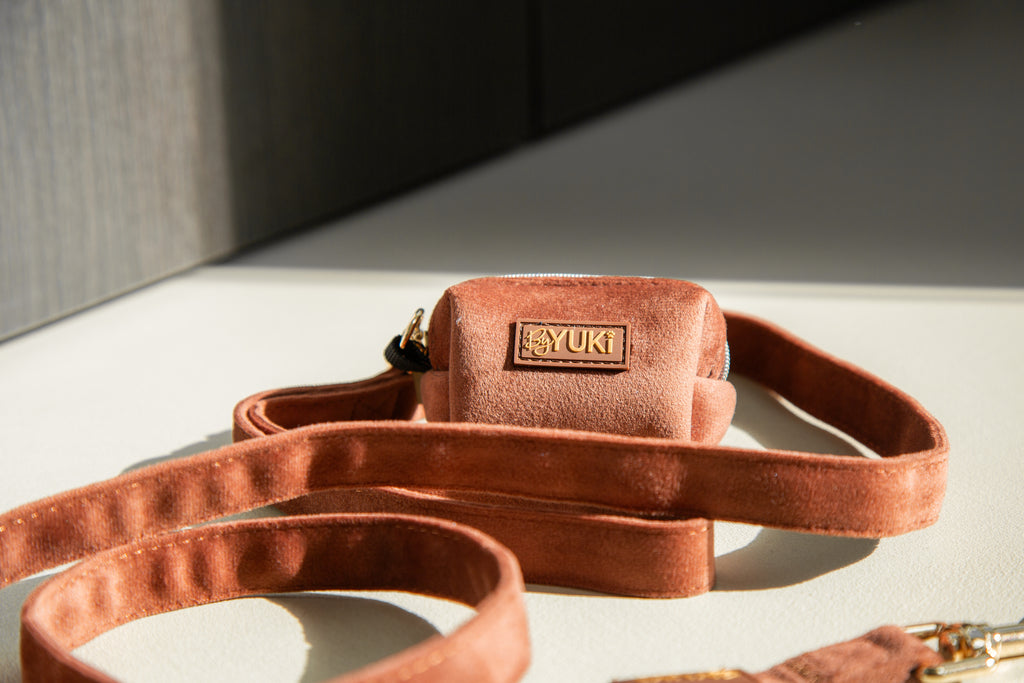 Cacao Velvet - Poop Bag & Treat Holder